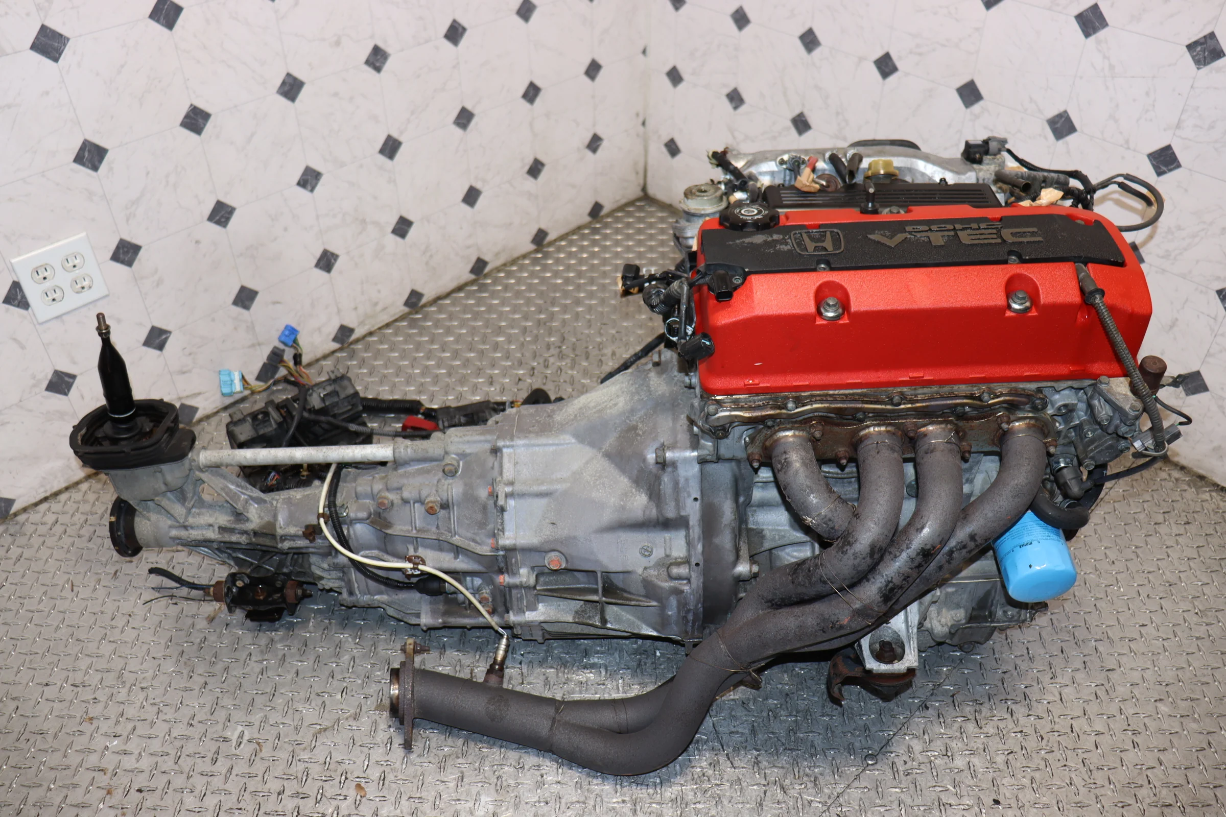 2000 2001 2002 2003 Honda S2000 AP1 F20C 2.0L Engine & 6 Speed Manual Transmission Swap JDM - Image 12