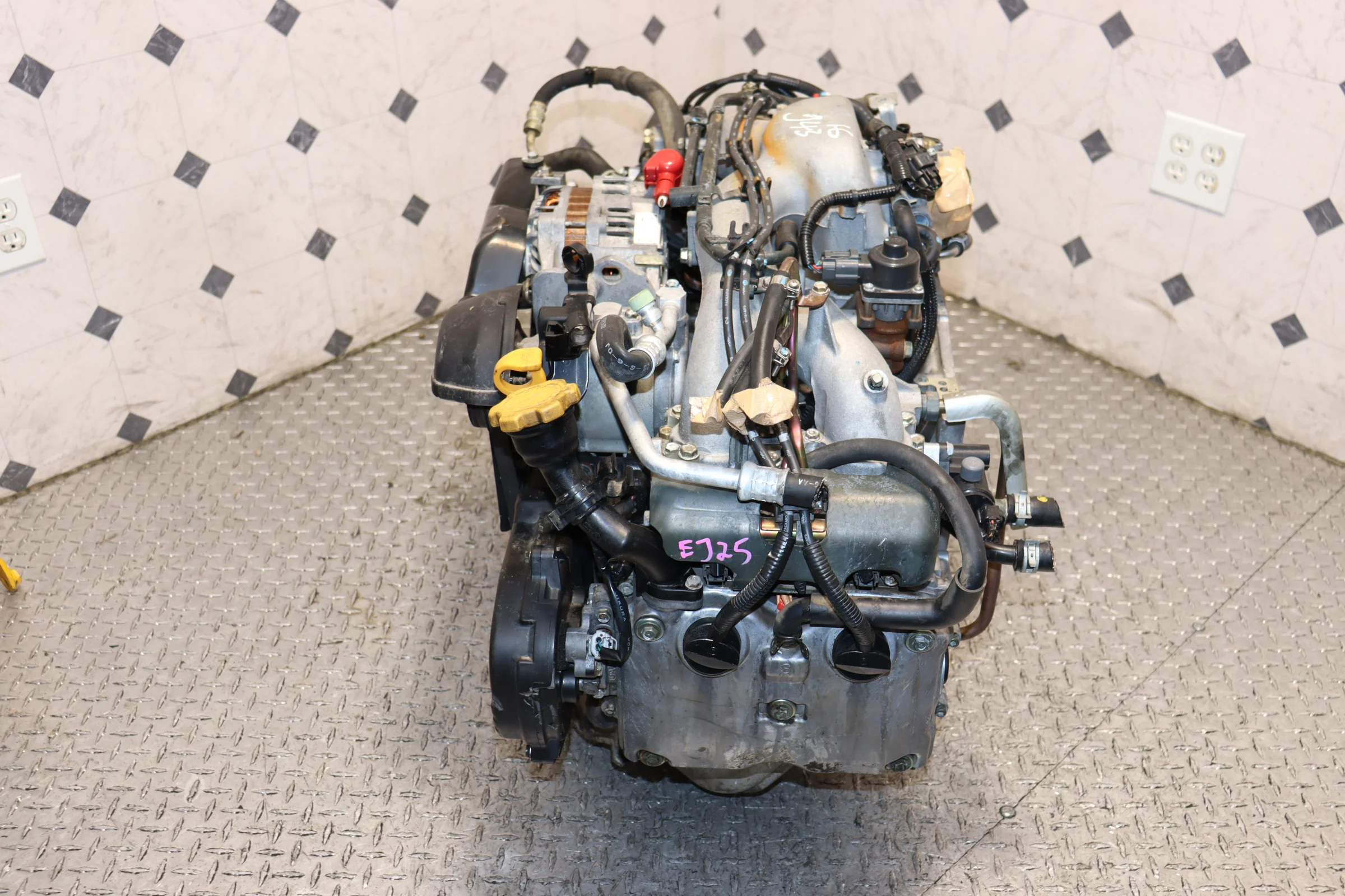 2000 2001 2002 2003 2004 2005 Subaru Legacy 2.5L H4 SOHC Non-AVCS Engine JDM EJ25 EJ251 - Image 3