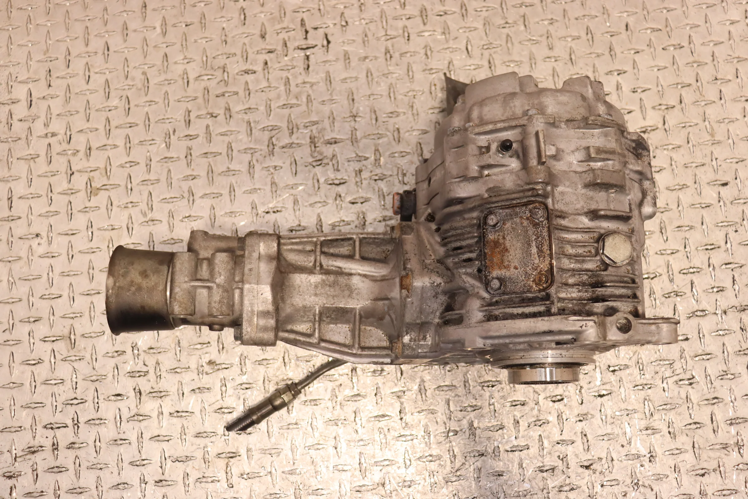 2008 2009 2010 2011 2012 2013 2014 2015 Mitsubishi Evolution X GSR MR Transfer Case JDM OEM - Image 4