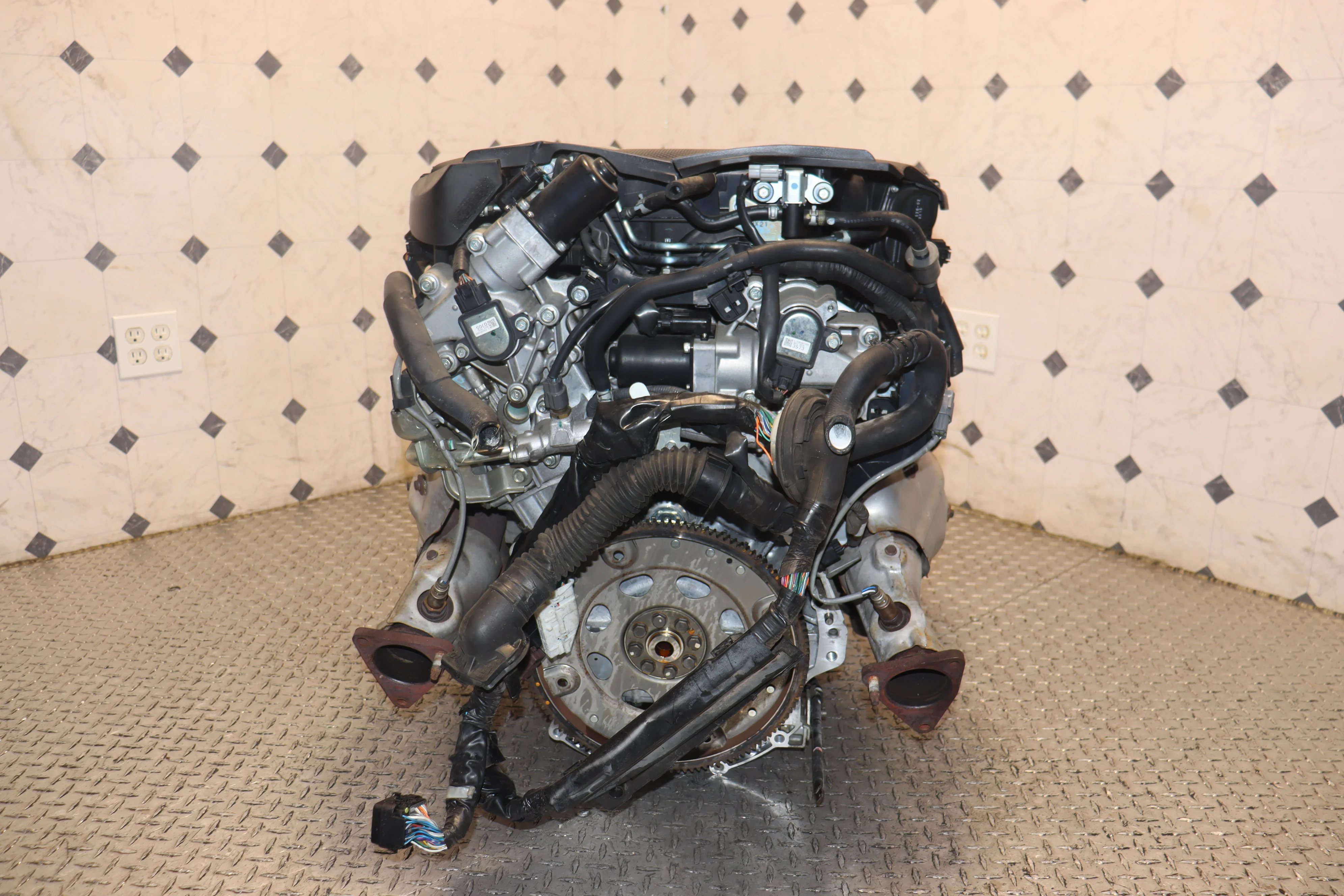 2009 2010 2011 2012 2013 2014 2015 2016 2017 2018 2019 2020 Nissan 370Z 3.7L V6 DOHC VVEL Engine JDM VQ37VHR - Image 9