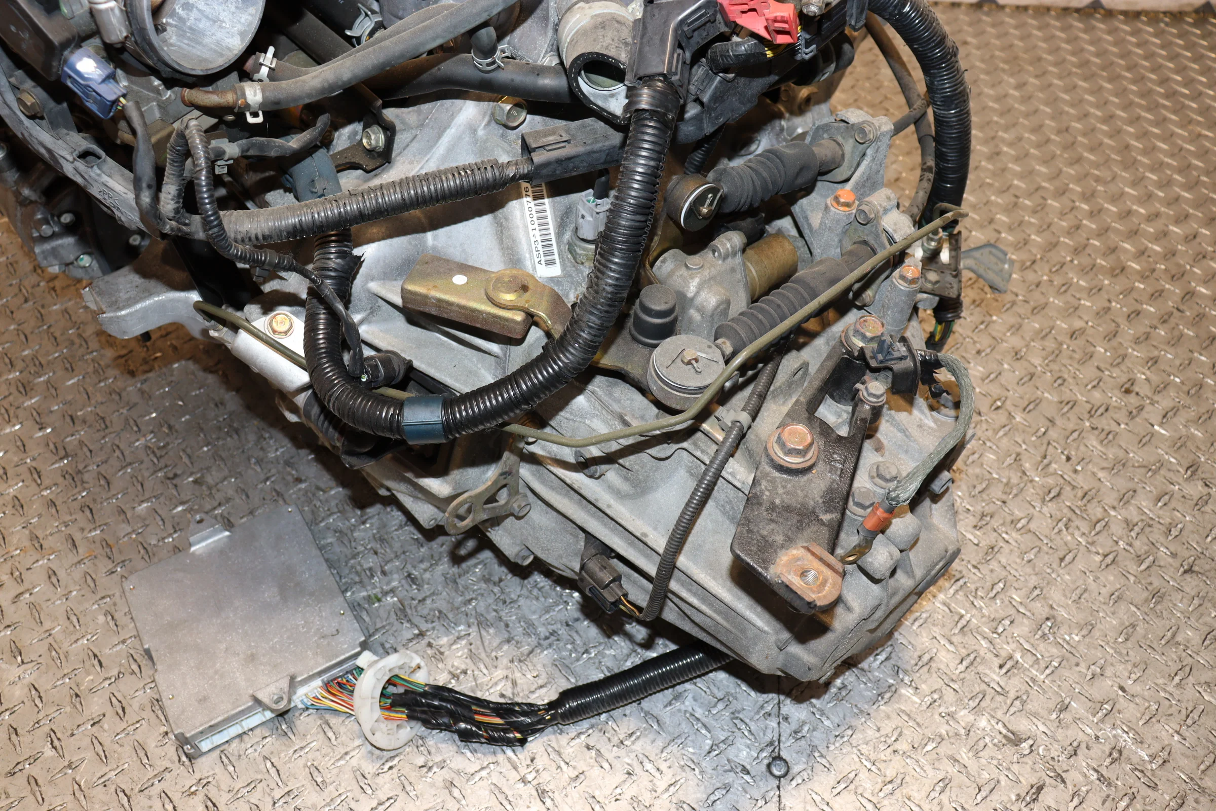 2003-2008 aJDM Honda Accord Euro R CL7 K20A Engine | 2.0L DOHC i-VTEC Type R Motor + 6-Speed Manual LSD Transmission ASP3 - Image 9