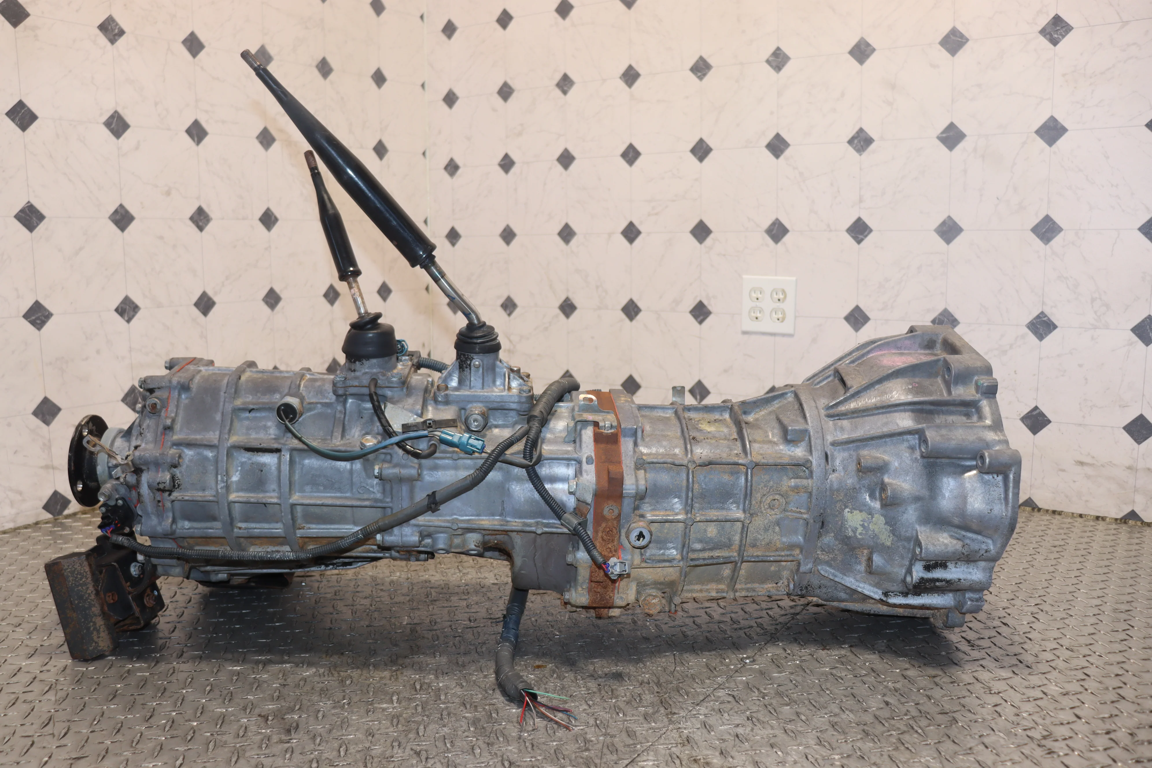 1996 1997 1998 1999 2000 Toyota Tacoma 4Runner 3.4L V6 5 Speed Manual 4WD Transmission JDM 5VZ-FE - Image 3