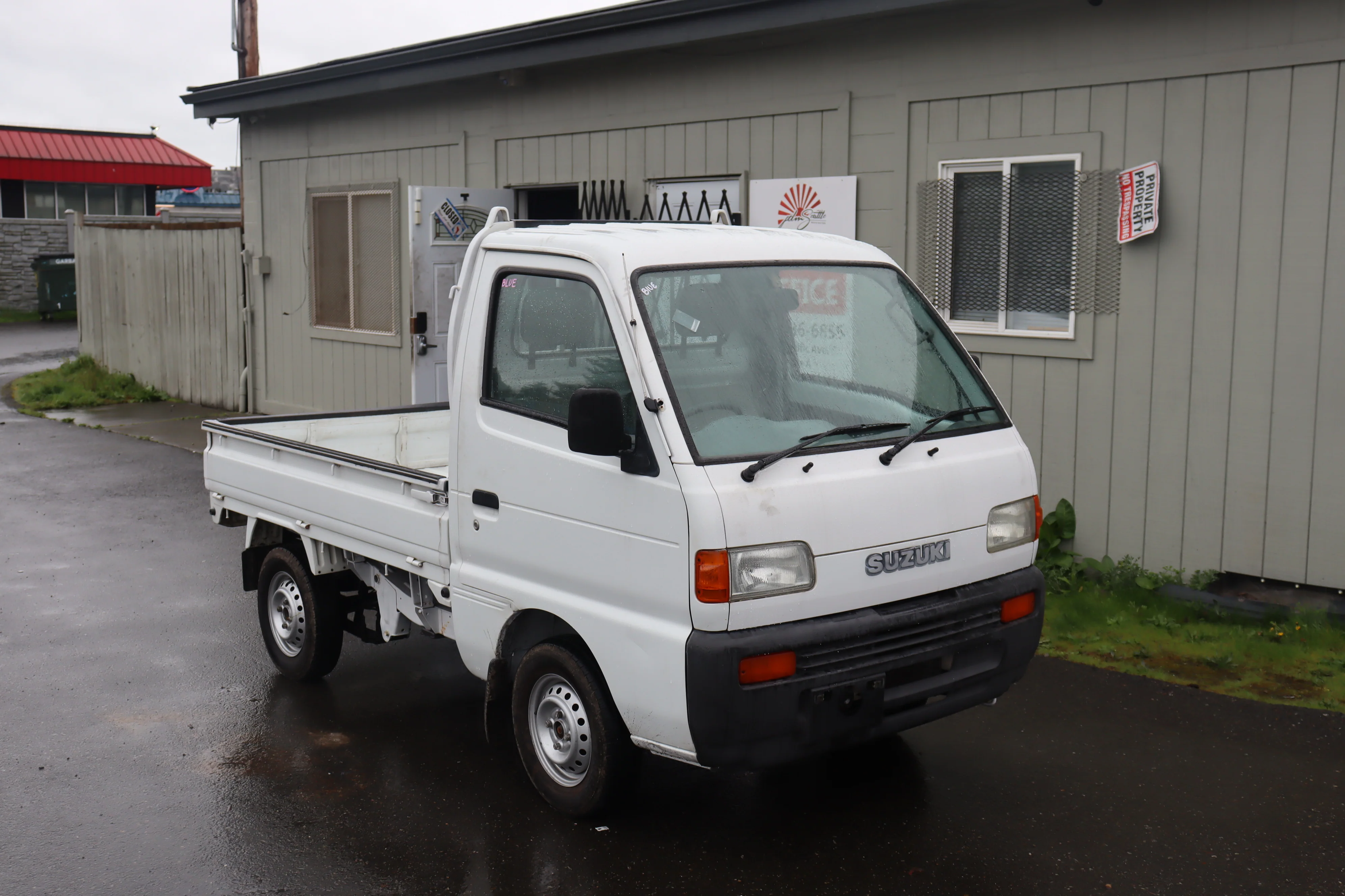 JDM 1998 SUZUKI CARRY KEI TRUCK V-DD51T 4WD - Image 2