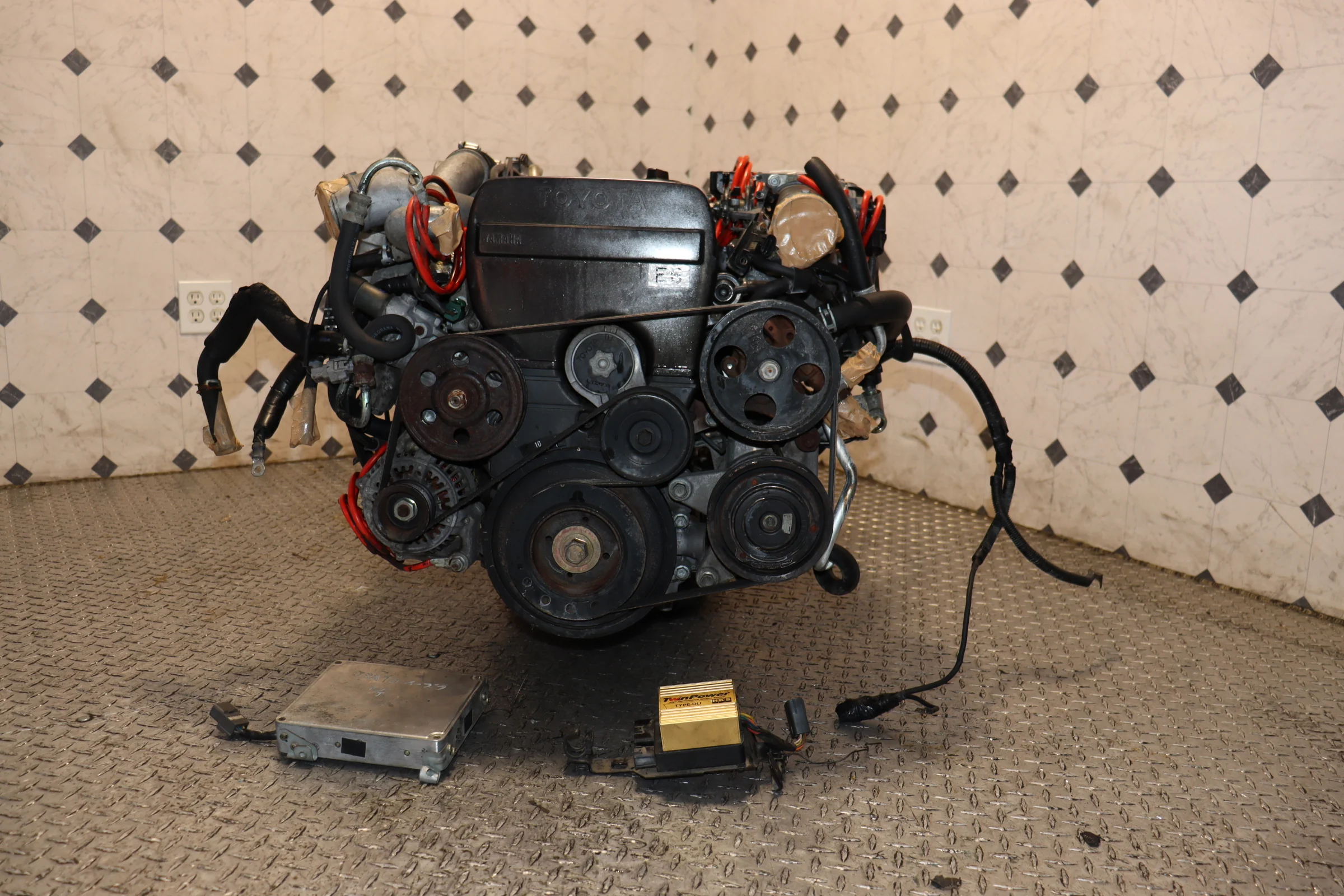 Toyota 1JZ-GTE Non-VVTi 2.5L Twin Turbo Engine & R154 5 Speed Manual Transmission Swap JDM - Image 7