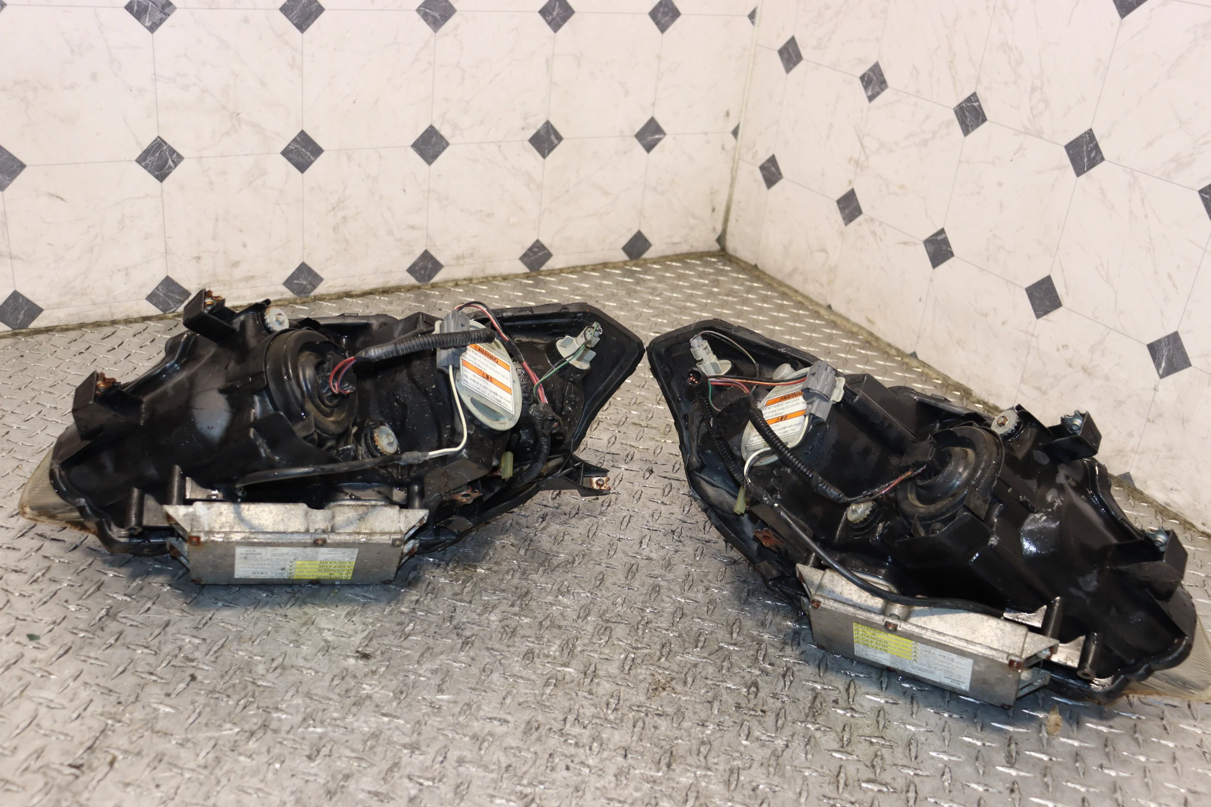 2000 2001 2002 2003 Honda S2000 AP1 HID Headlights Pair Left & Right OEM JDM - Image 6