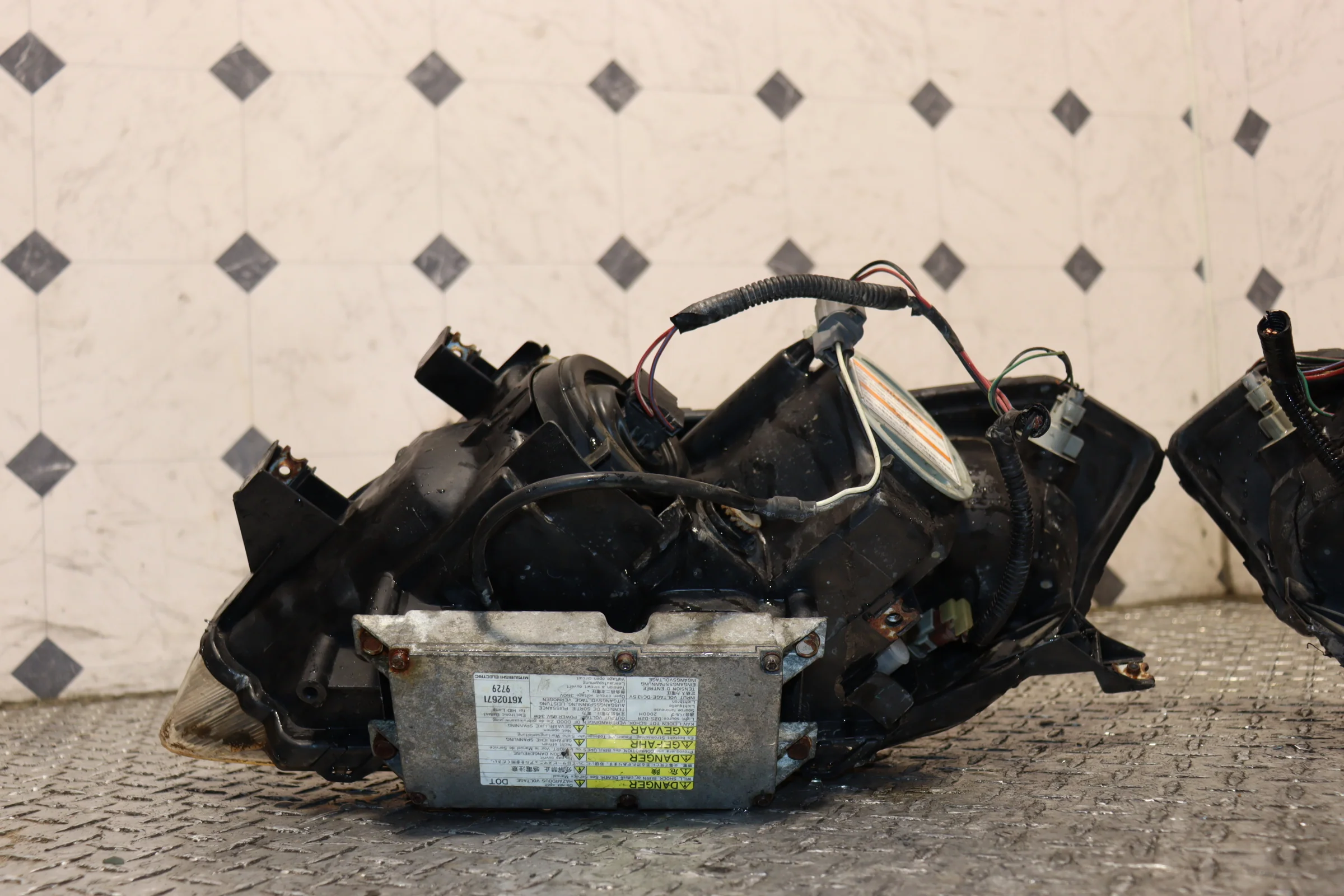 2000 2001 2002 2003 Honda S2000 AP1 HID Headlights Pair Left & Right OEM JDM - Image 7
