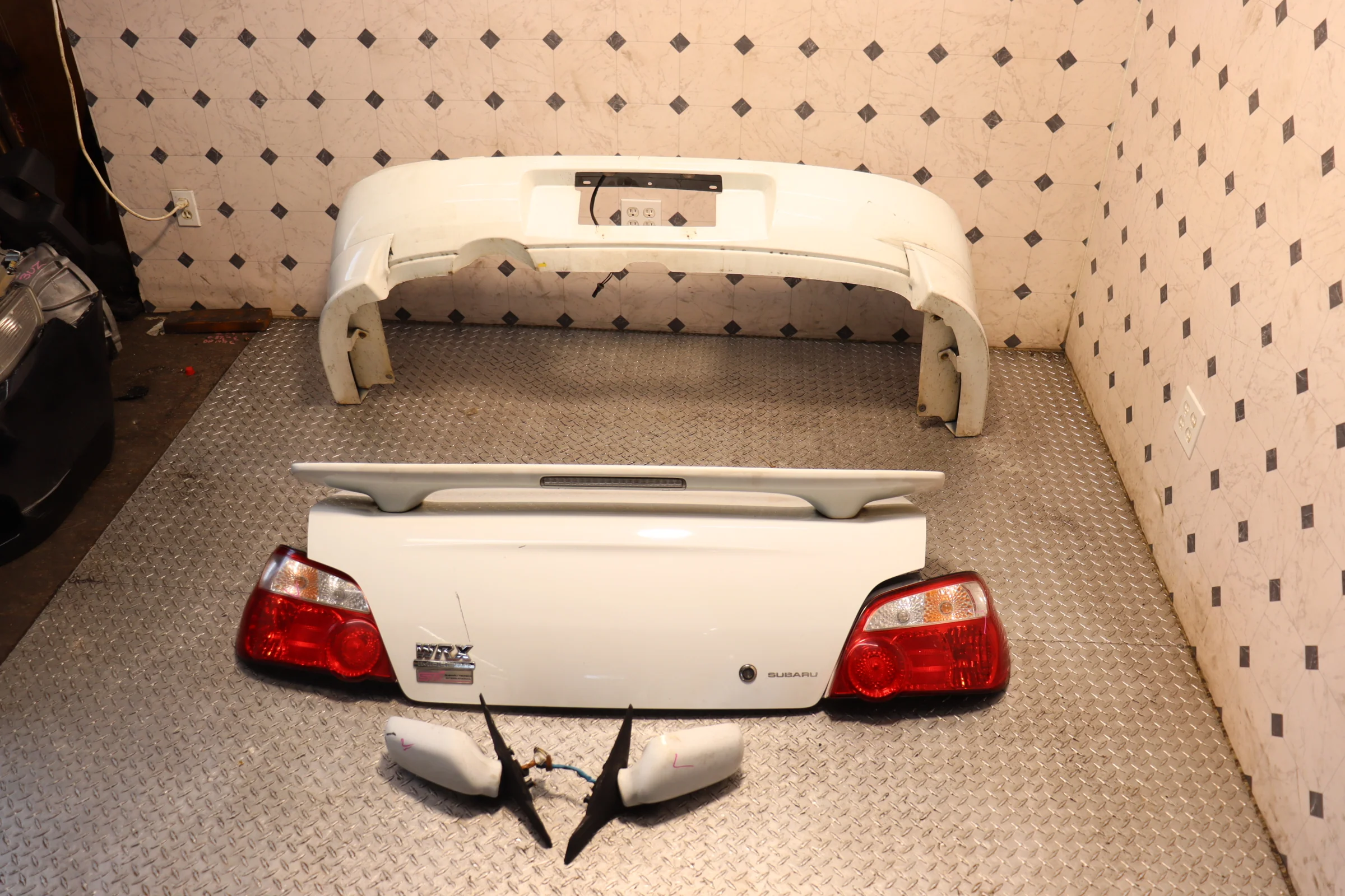 2004 2005 Subaru Impreza WRX STI GD Widebody Front Fenders & Rear Bumper JDM OEM - Image 3