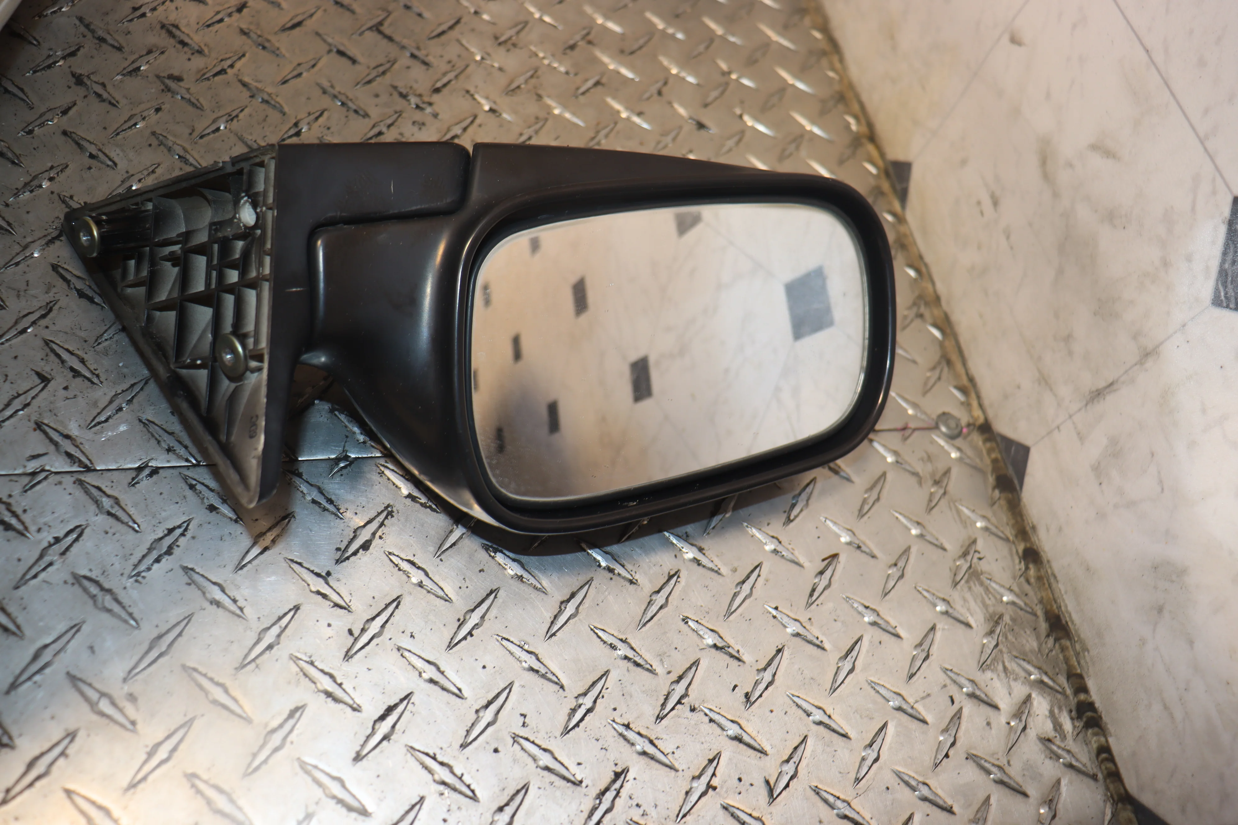 JDM 99-02 SUBARU IMPREZA WRX GC8 COMPLETE FRONT END CONVERSION AND REAR PARTS - Image 17