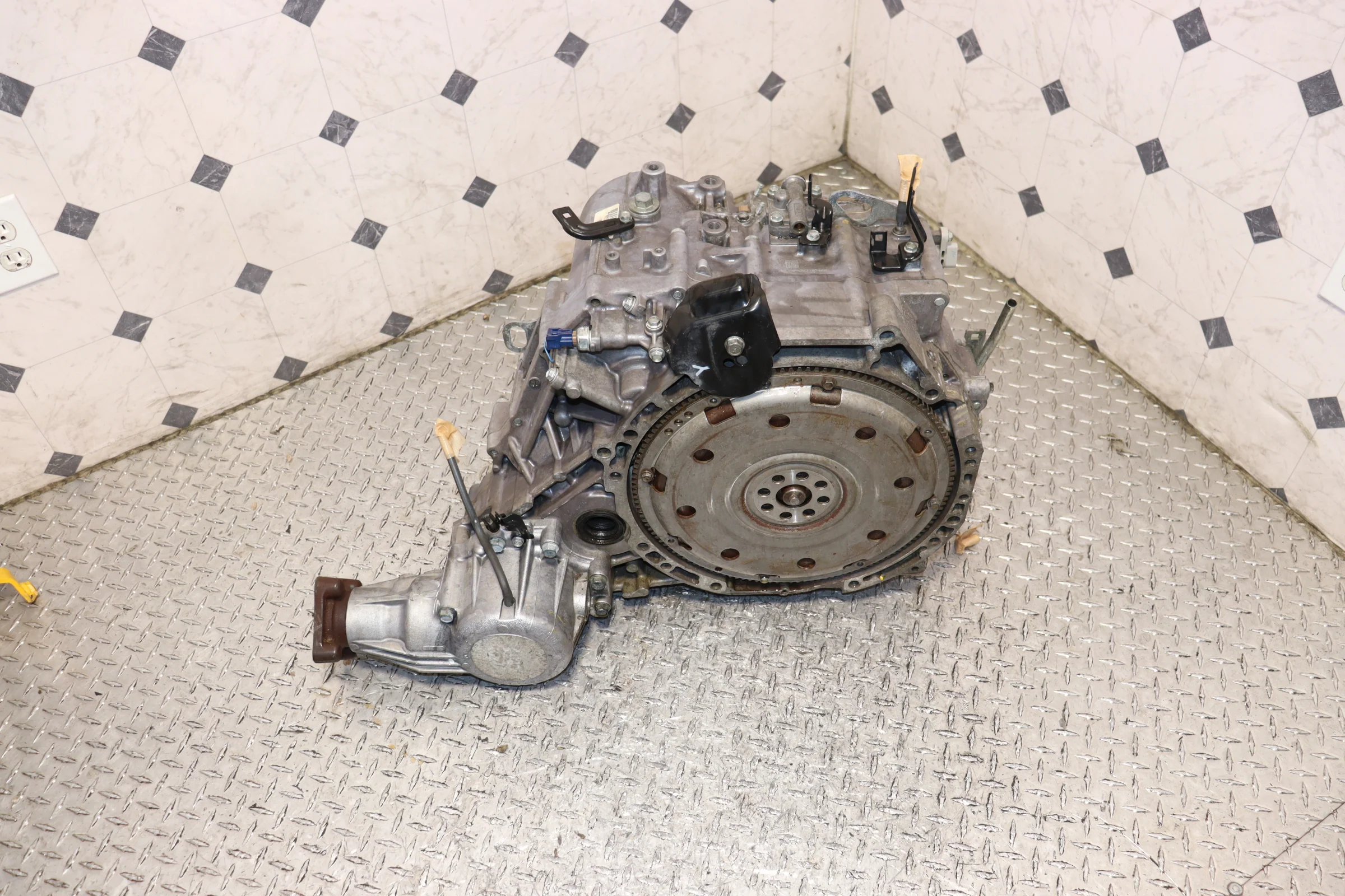 2009 2010 2011 2012 2013 2014 Honda Ridgeline 3.5L V6 AWD Automatic Transmission JDM J35A - Image 2