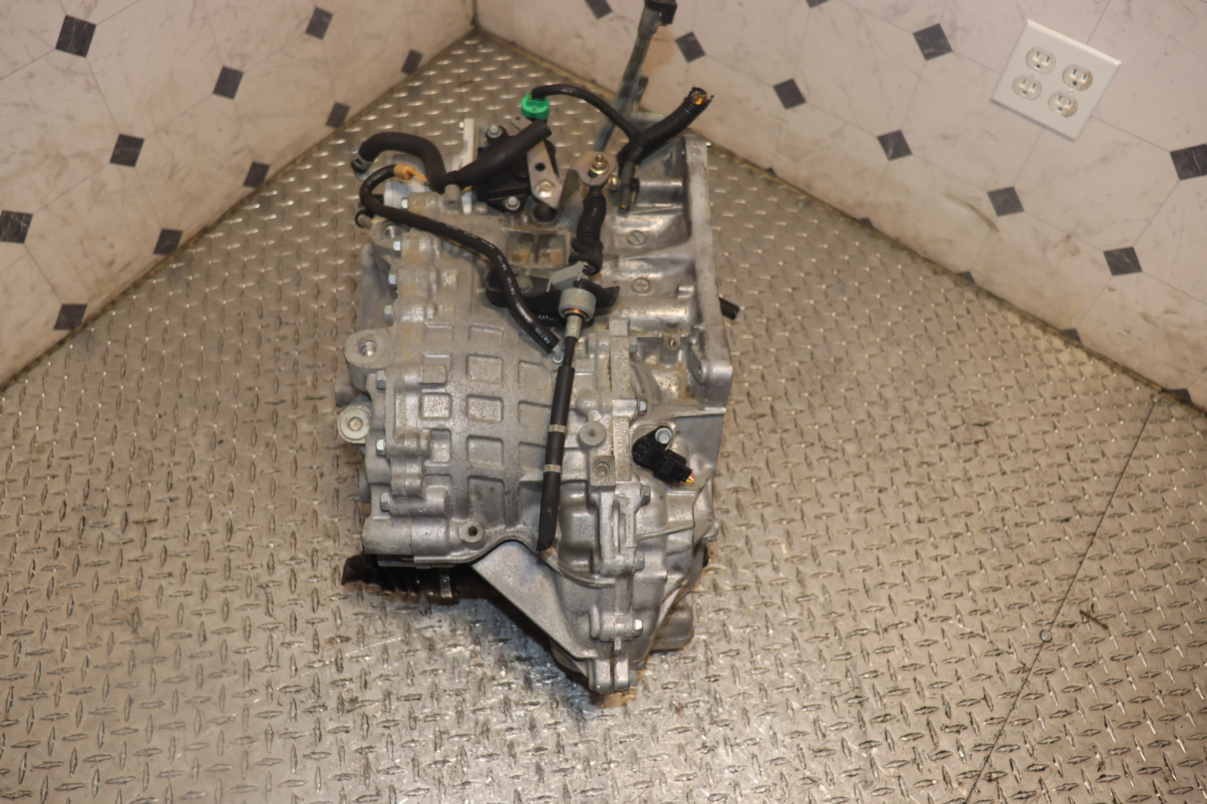 2007 2008 2009 2010 2011 2012 Nissan Sentra 2.0L Automatic CVT Transmission JDM MR20DE OEM - Image 4