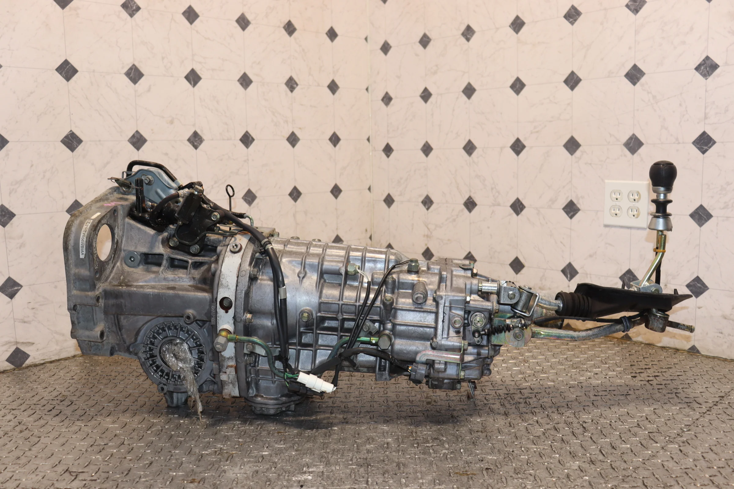 Subaru Impreza WRX STI V7 6 Speed Manual AWD Transmission With Diff & Limited Slip JDM - Image 4