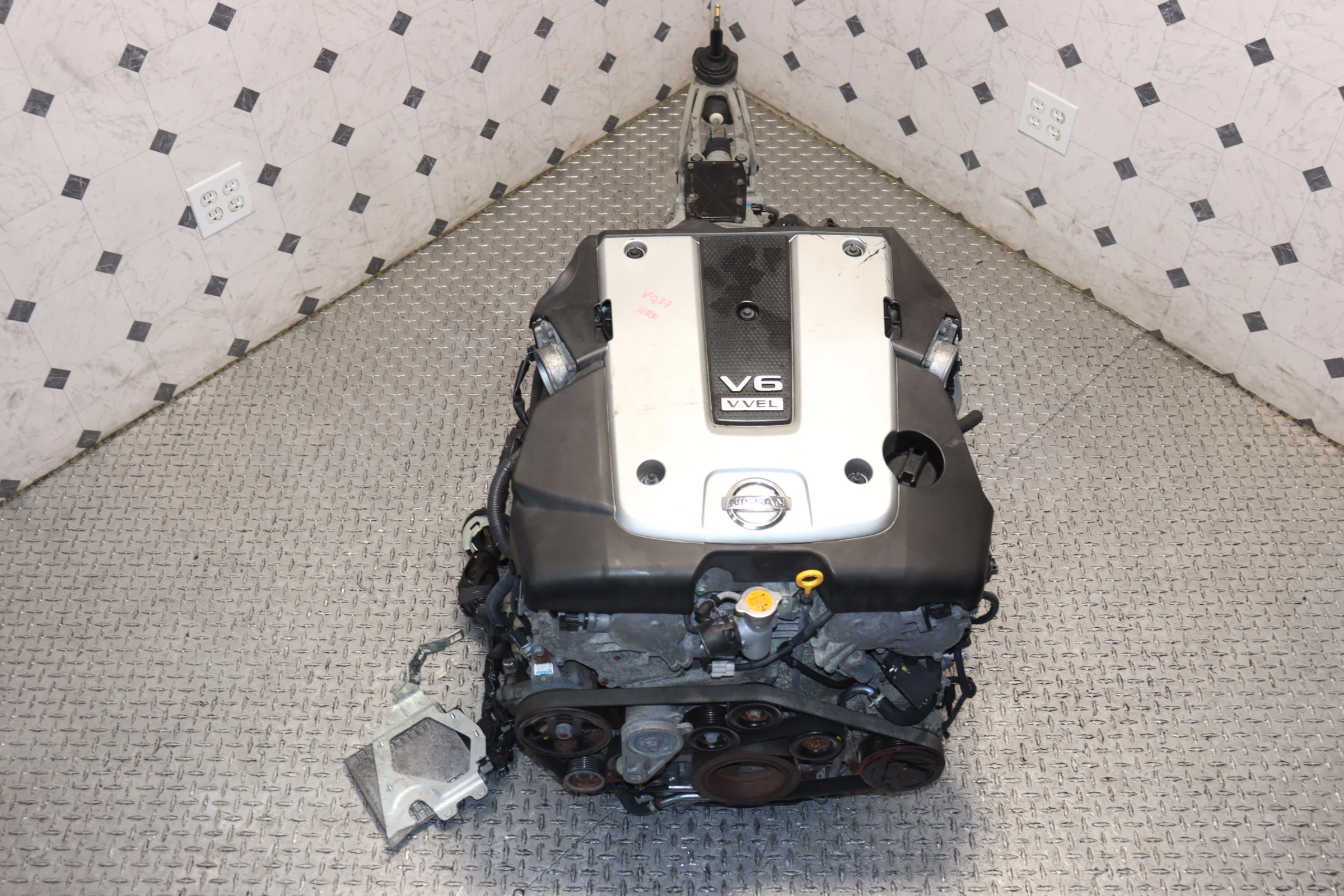 Nissan 370Z Infiniti G37 3.7L V6 DOHC VVEL Engine & 6 Speed Manual Transmission Swap JDM VQ37VHR - Image 5