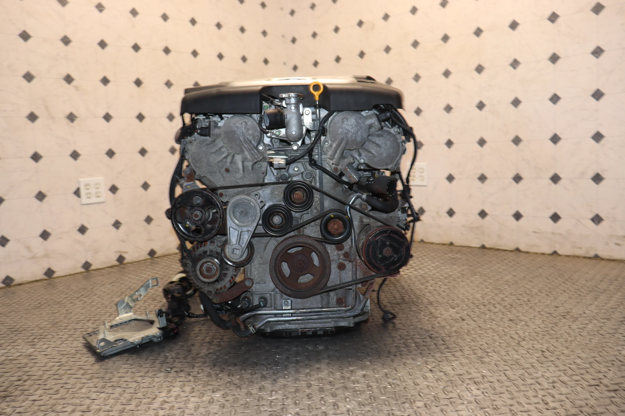 Nissan 370Z Infiniti G37 3.7L V6 DOHC VVEL Engine & 6 Speed Manual Transmission Swap JDM VQ37VHR - Image 6